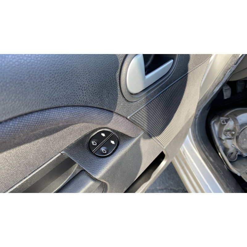 Retroviseur gauche FORD FIESTA 5 Photo n°19