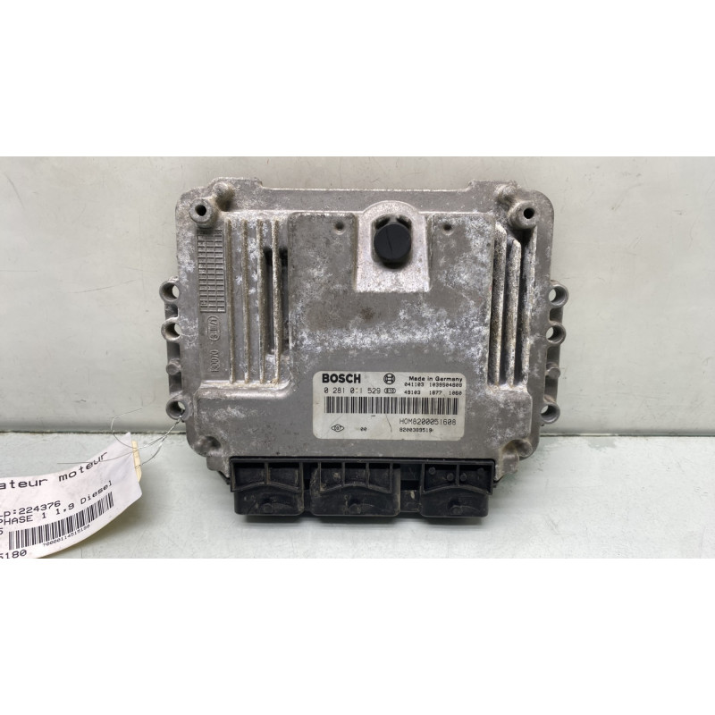 Calculateur moteur RENAULT TRAFIC 2 Photo n°1