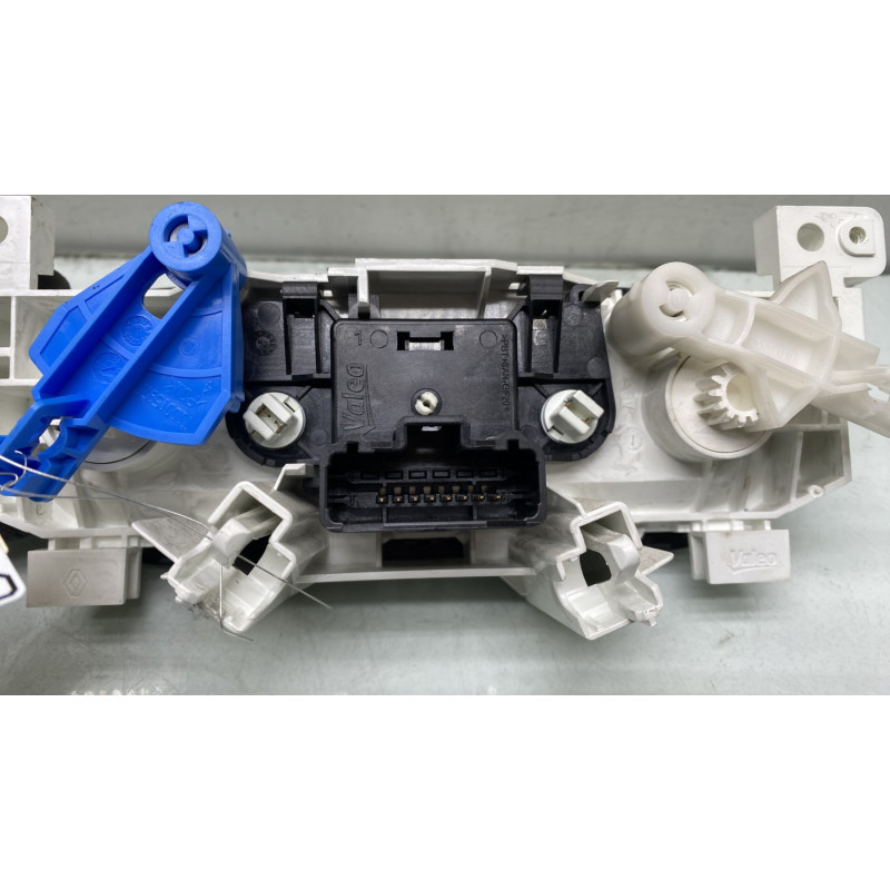 Commande chauffage RENAULT TRAFIC 3 COURT Photo n°3