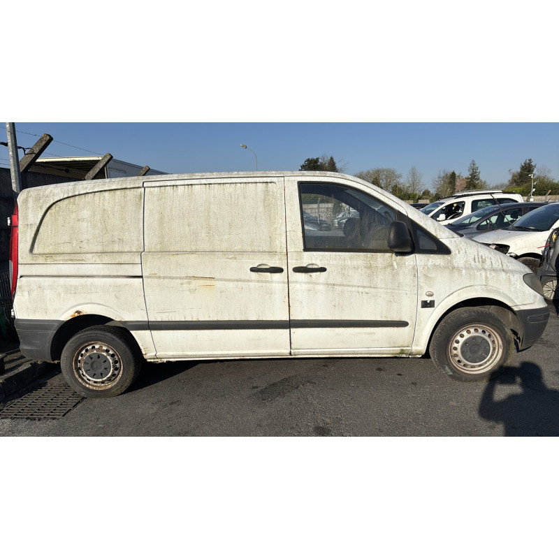 Aile avant gauche MERCEDES VITO 639 Photo n°9