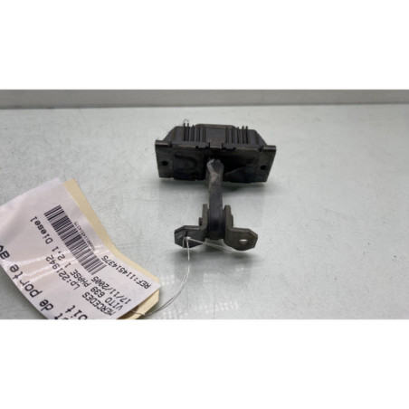 Arret de porte avant droit MERCEDES VITO 639