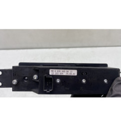 Interrupteur de leve vitre avant droit MERCEDES VITO 639