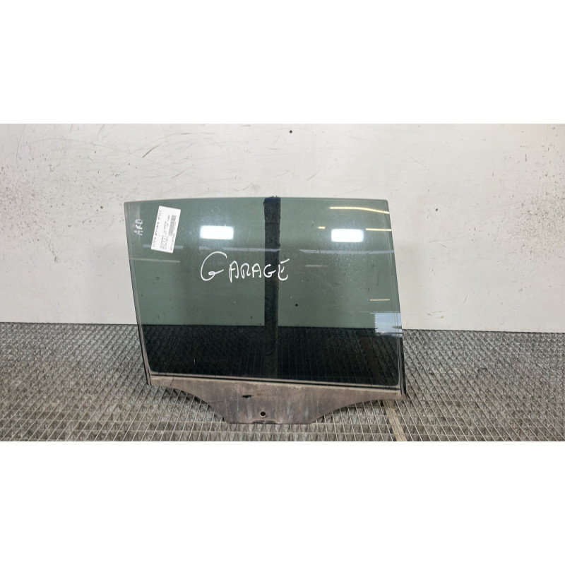 Vitre arriere droit VOLKSWAGEN GOLF 6 Photo n°1