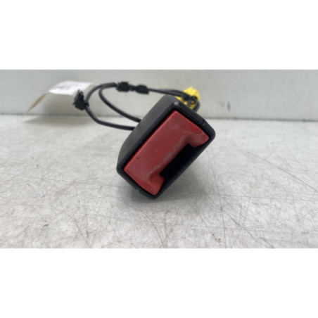 Attache ceinture avant droit RENAULT TWINGO 3 Photo n°1