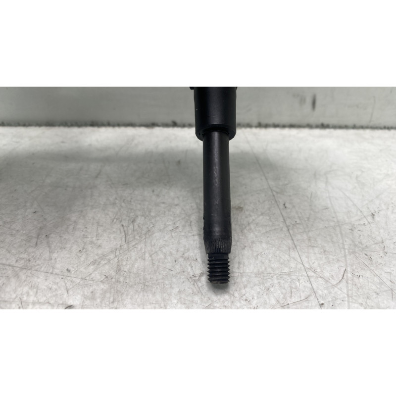 Moteur essuie glace arriere RENAULT TWINGO 3 Photo n°2
