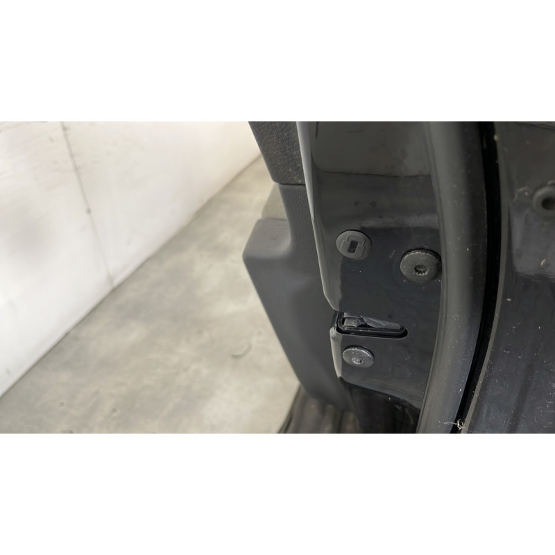 Porte avant droit VOLKSWAGEN PASSAT 5 Photo n°4