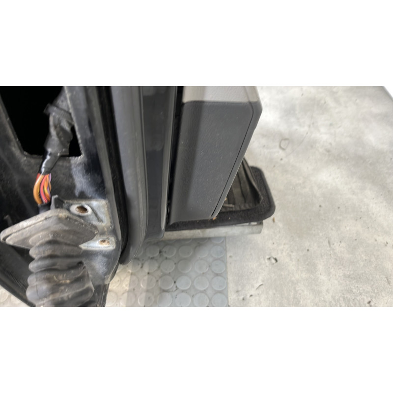 Porte avant droit VOLKSWAGEN PASSAT 5 Photo n°7