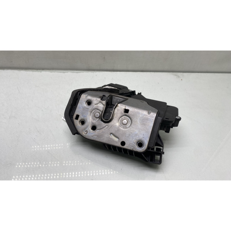 Serrure arriere gauche VOLKSWAGEN SHARAN 2 Photo n°1