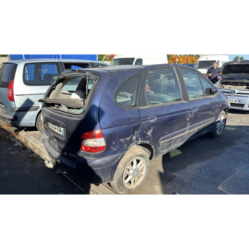 Feu arriere principal droit (feux) RENAULT SCENIC 1 Photo n°7