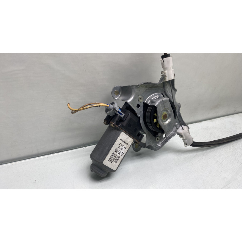 Leve vitre electrique avant droit RENAULT SCENIC 1 Photo n°2