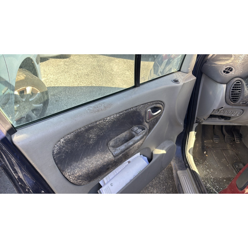 Leve vitre electrique avant droit RENAULT SCENIC 1 Photo n°15