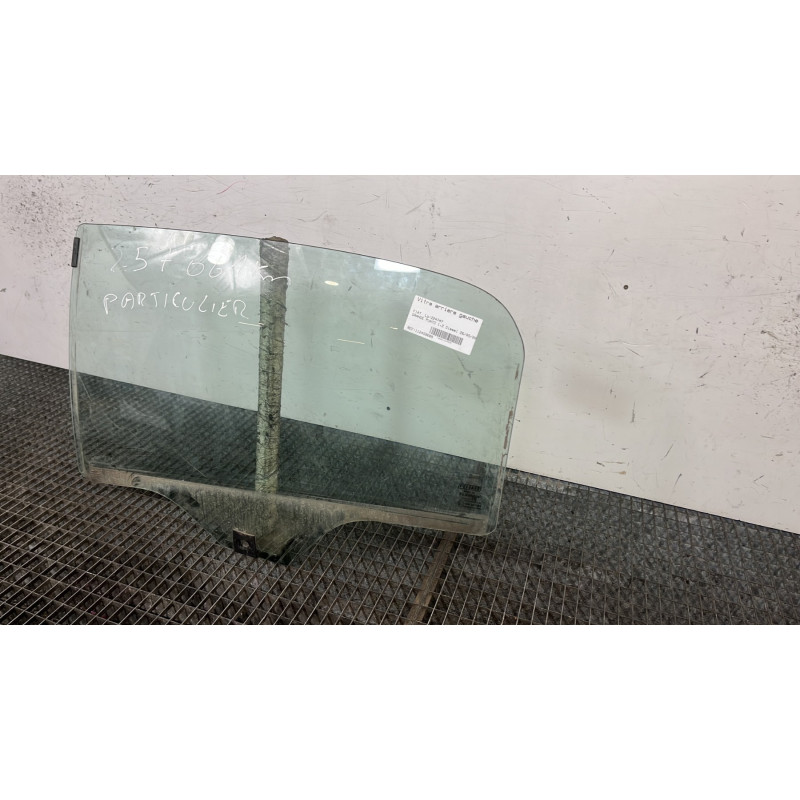 Vitre arriere gauche FIAT GRANDE PUNTO Photo n°3