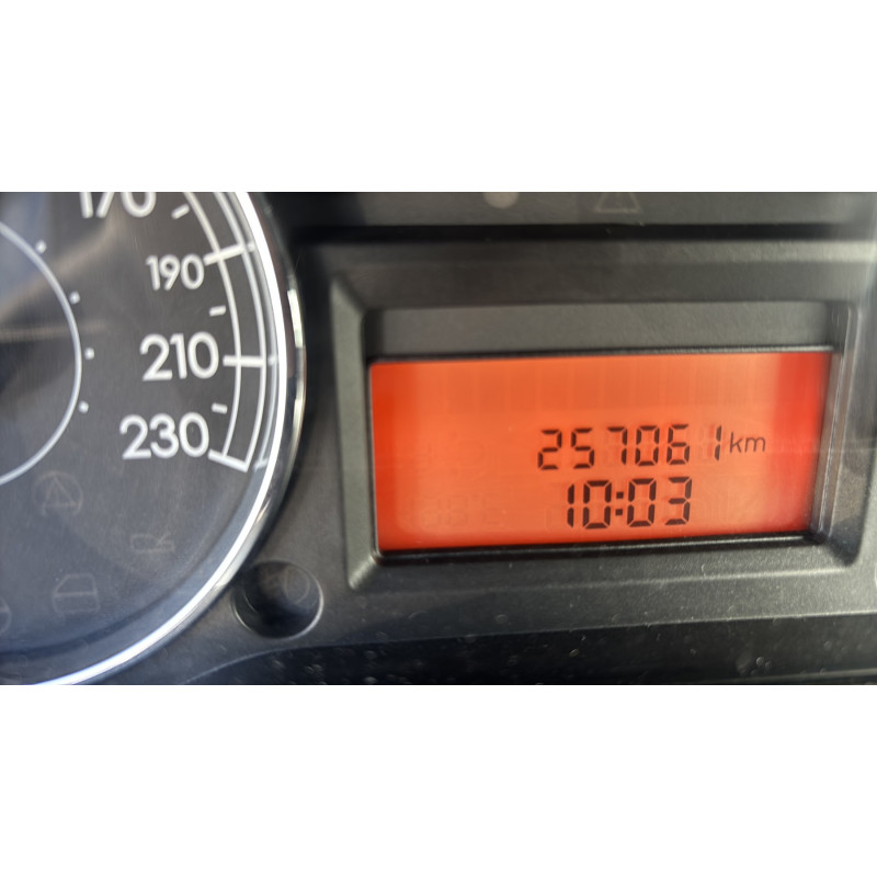 Plage arriere FIAT GRANDE PUNTO Photo n°20