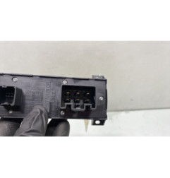 Interrupteur de leve vitre avant gauche FORD C-MAX 1