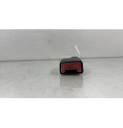 Attache ceinture avant droit VOLKSWAGEN POLO 4