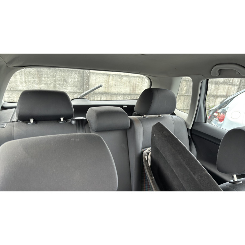 Attache ceinture avant droit VOLKSWAGEN POLO 4 Photo n°16