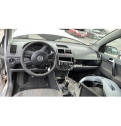 Attache ceinture avant droit VOLKSWAGEN POLO 4