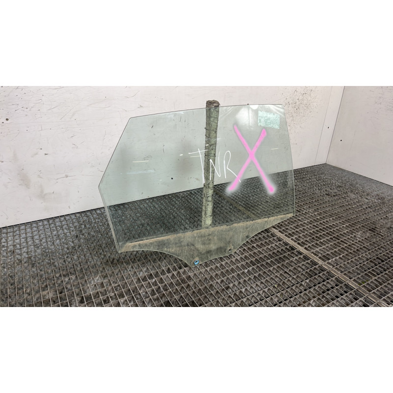 Vitre arriere droit CITROEN C4 2 Photo n°3
