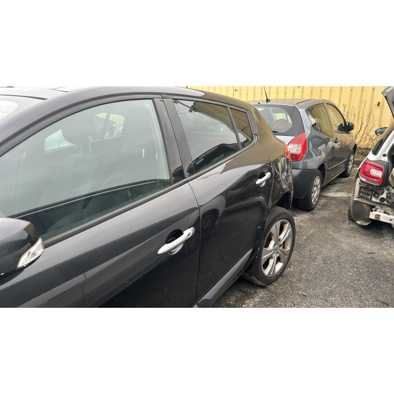 Boitier USM  RENAULT MEGANE 3 Photo n°15