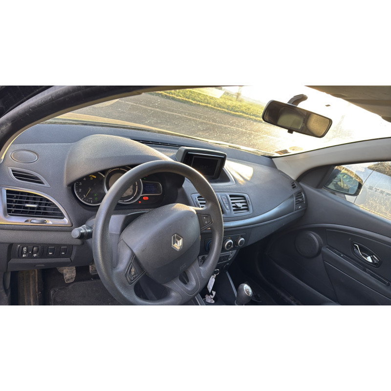Boitier USM  RENAULT MEGANE 3 Photo n°14