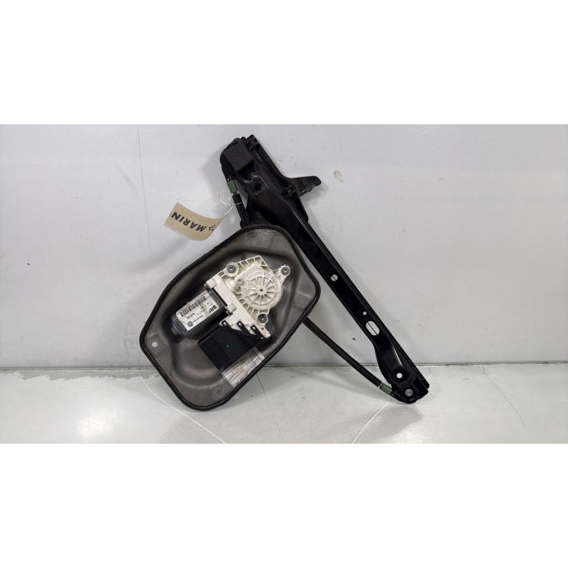 Leve vitre electrique arriere gauche VOLKSWAGEN GOLF 5 Photo n°1