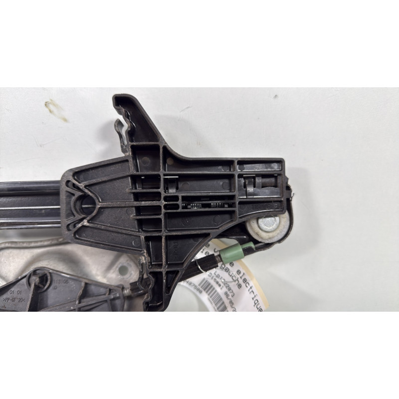 Leve vitre electrique arriere gauche VOLKSWAGEN GOLF 5 Photo n°5