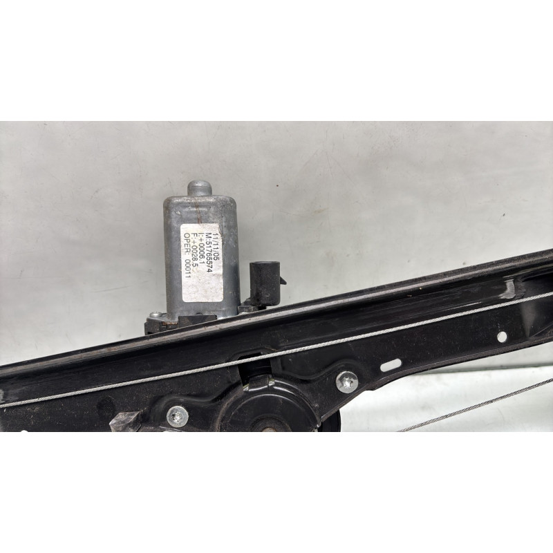 Leve vitre electrique avant droit FIAT GRANDE PUNTO Photo n°2