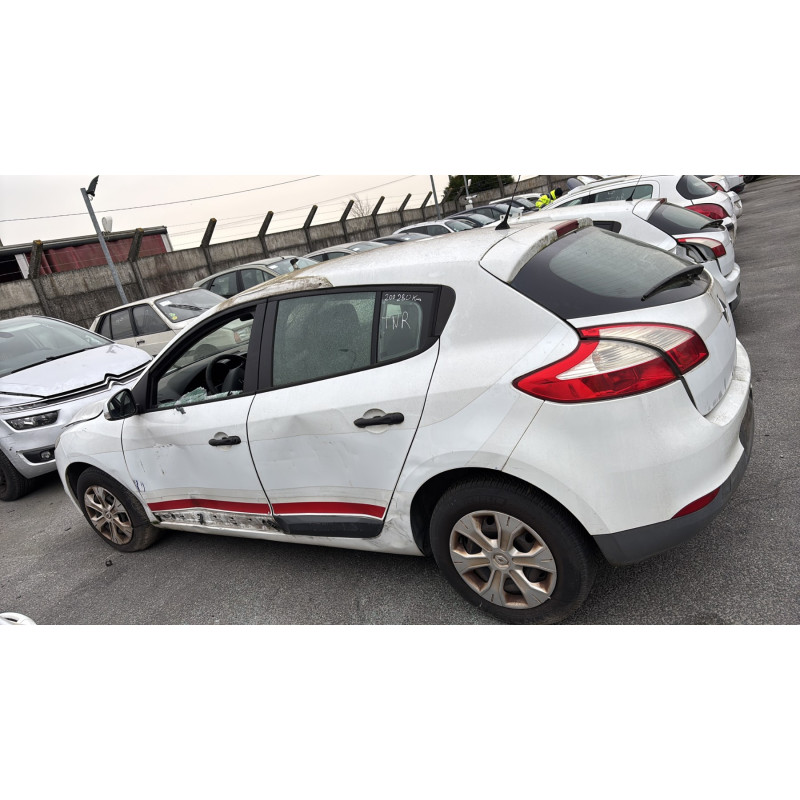 Boitier USM  RENAULT MEGANE 3 Photo n°10