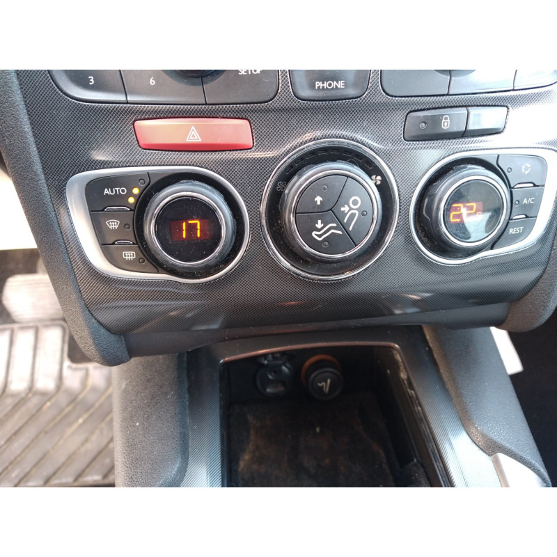 Buse CITROEN C4 2 Photo n°12