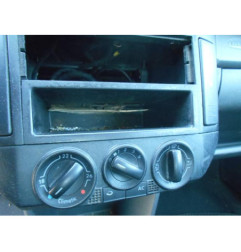 Etrier avant gauche (freinage) VOLKSWAGEN POLO 4