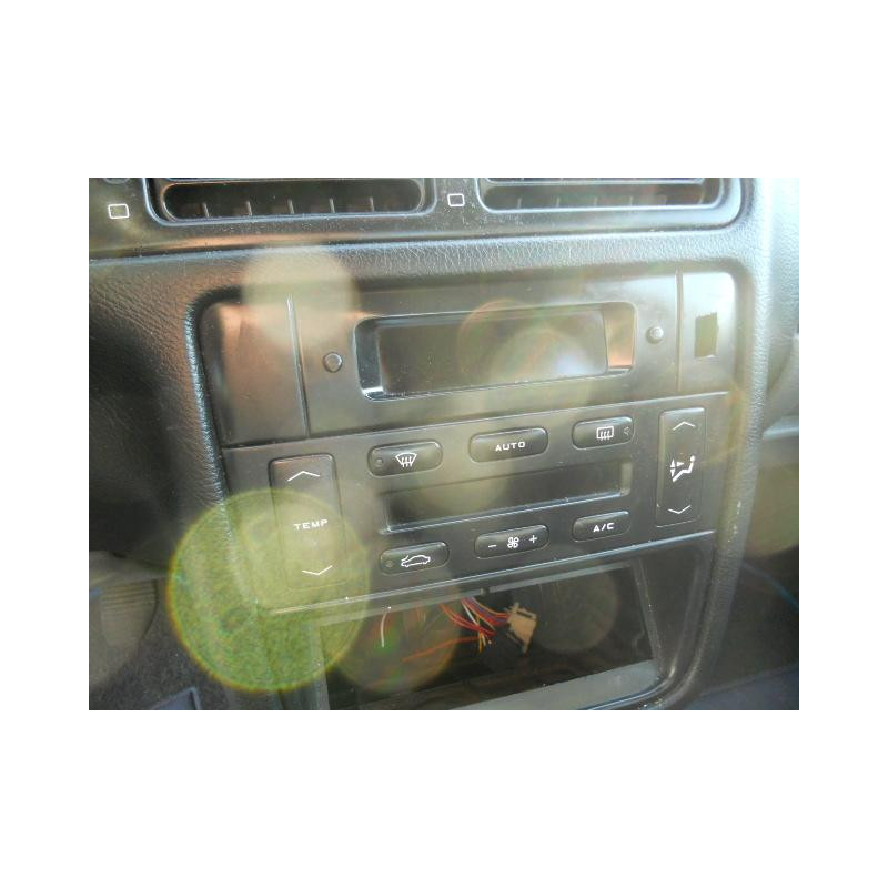 Etrier avant droit (freinage) PEUGEOT 406 Photo n°12