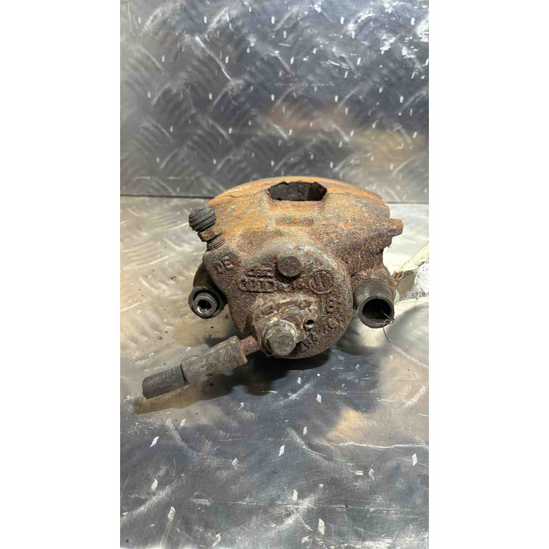 Etrier avant gauche (freinage) VOLKSWAGEN FOX Photo n°2