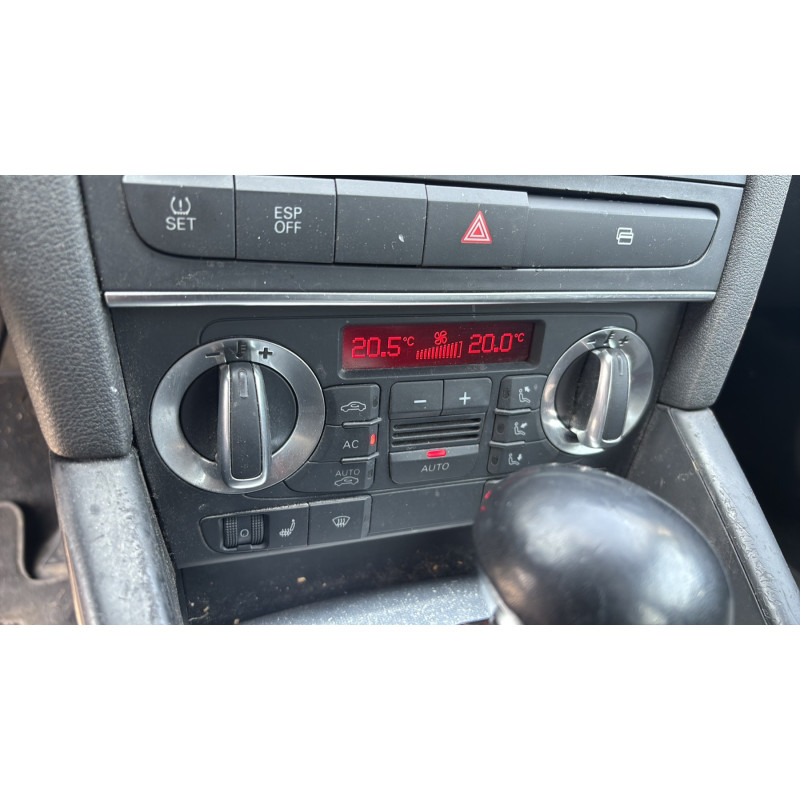 Pretensionneur de ceinture avant gauche AUDI A3 2 Photo n°20