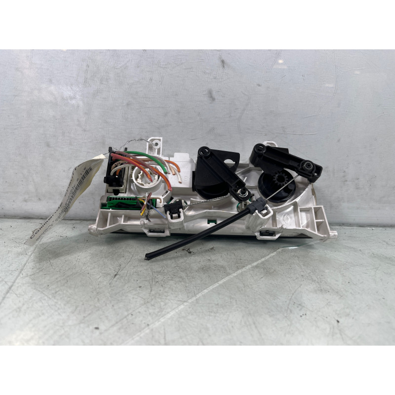 Commande chauffage RENAULT CLIO 2 CAMPUS Photo n°2