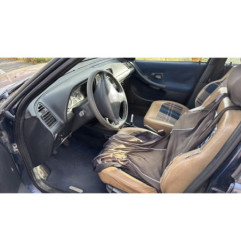 Vitre avant gauche PEUGEOT 306