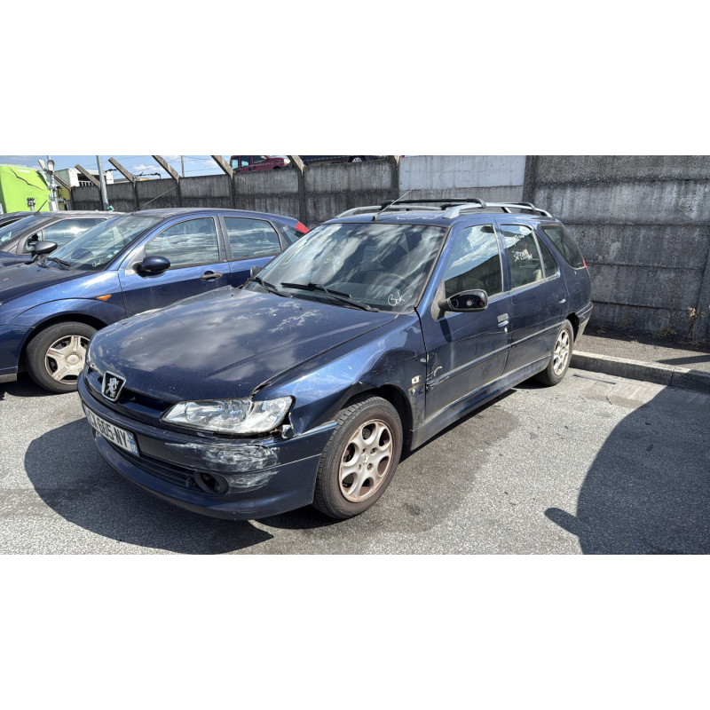 Vitre avant gauche PEUGEOT 306 Photo n°11