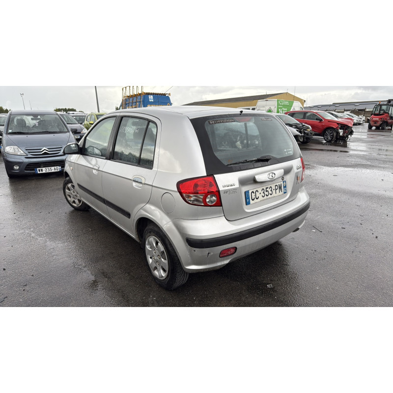Vitre avant gauche HYUNDAI GETZ Photo n°8