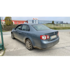 Feu arriere secondaire gauche (feux) VOLKSWAGEN JETTA 3