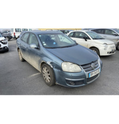 Feu arriere secondaire gauche (feux) VOLKSWAGEN JETTA 3