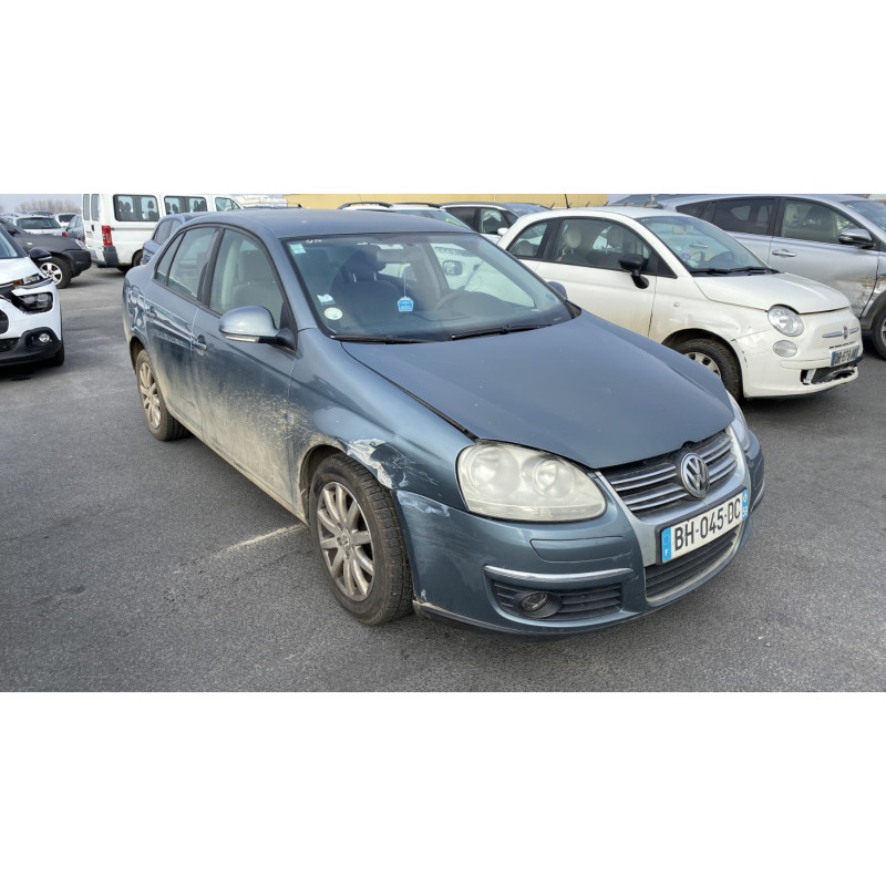 Feu arriere secondaire gauche (feux) VOLKSWAGEN JETTA 3 Photo n°16