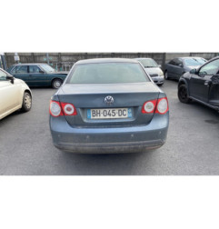 Feu arriere secondaire gauche (feux) VOLKSWAGEN JETTA 3