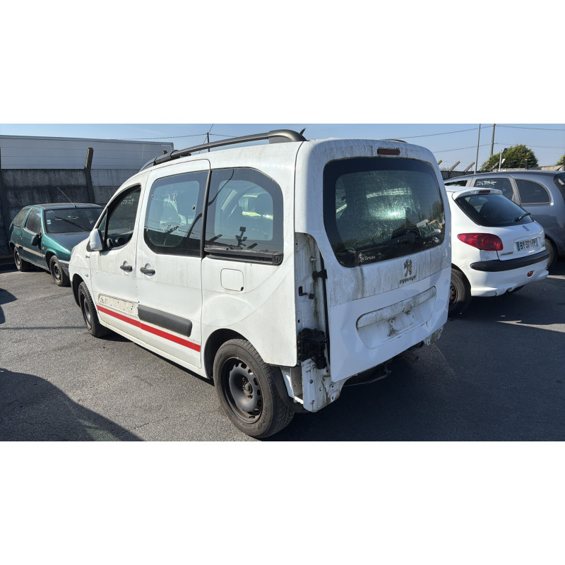 Face avant PEUGEOT PARTNER 2 Photo n°8