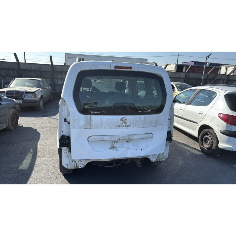 Face avant PEUGEOT PARTNER 2 Photo n°9