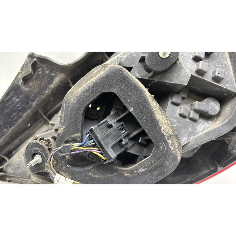 Feu arriere principal gauche (feux) OPEL CORSA D Photo n°7