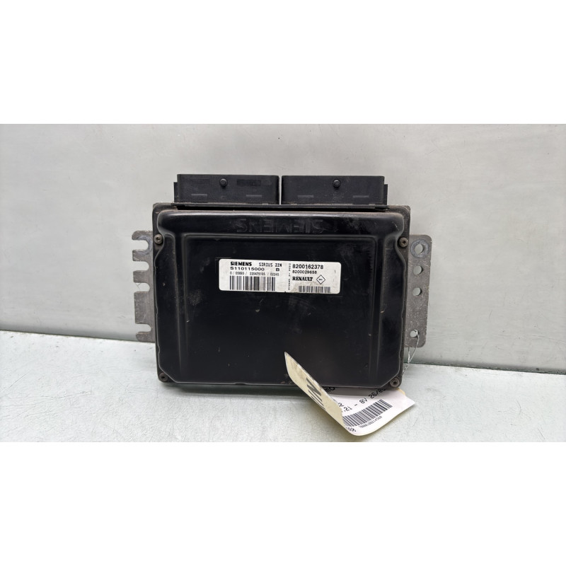 Calculateur moteur RENAULT CLIO 2 Photo n°1