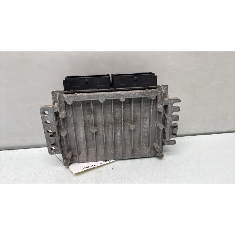 Calculateur moteur RENAULT CLIO 2 Photo n°4