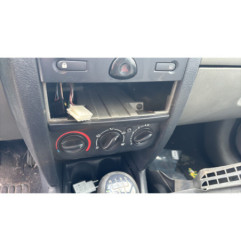 Calculateur moteur RENAULT CLIO 2