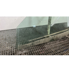 Vitre avant gauche RENAULT CLIO 2