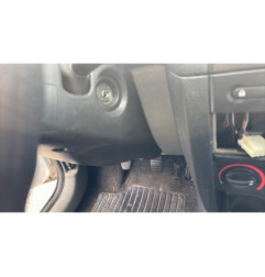 Vitre avant gauche RENAULT CLIO 2