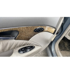 Porte arriere droit MERCEDES CLASSE E 211
